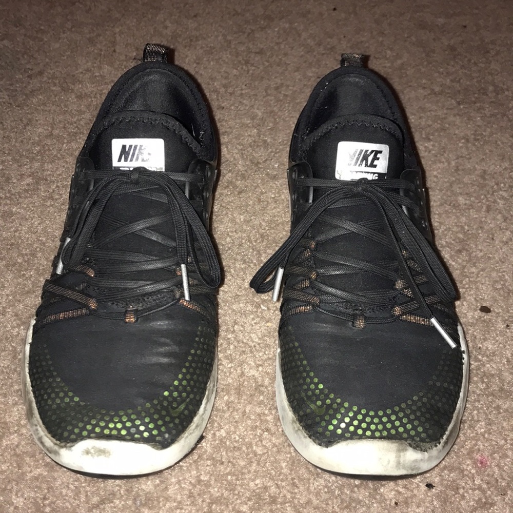 nike training athletic shoes